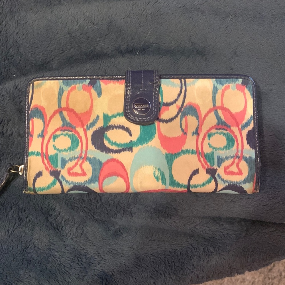 Vintage Genuine coach Wallet